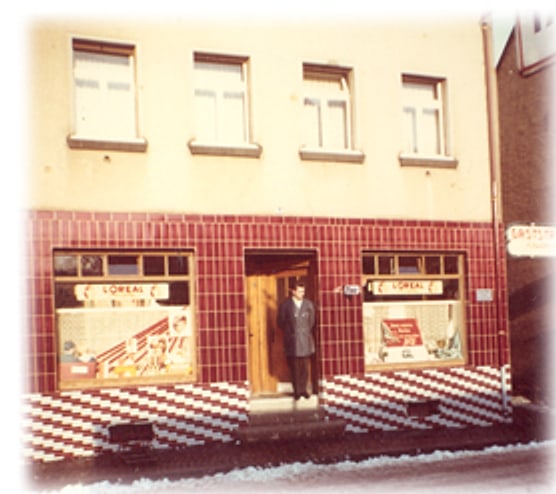 Der erste Salon in der Hauptstraße 64